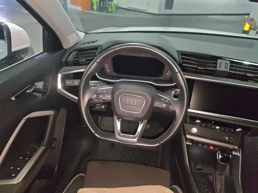 Audi Q3 2020 35 TFSI Fashion Dynamic фото 7