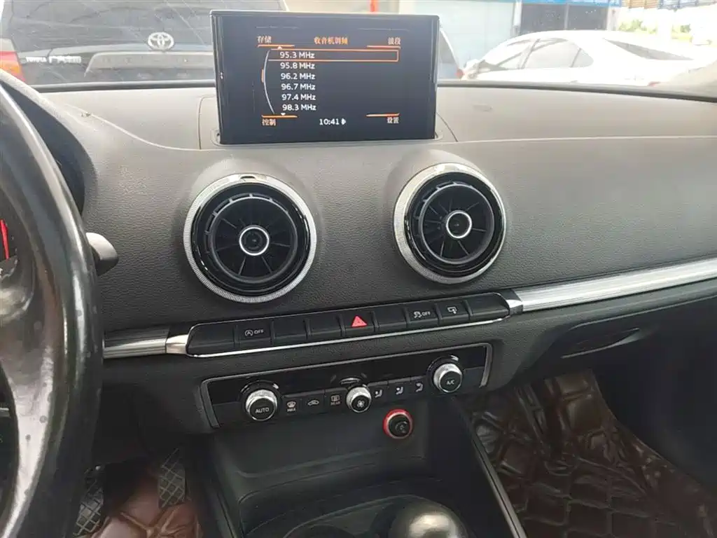 Audi A3 (Import) 2014 Limousine 40 TFSI S line Comfort фото 13