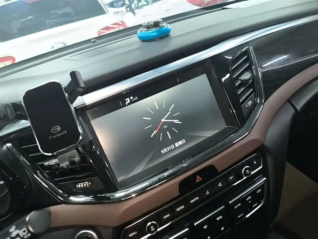 GAC Trumpchi Trumpchi GS8 2017 320T 2WD Luxury Smart Connect (7-seater) фото 13