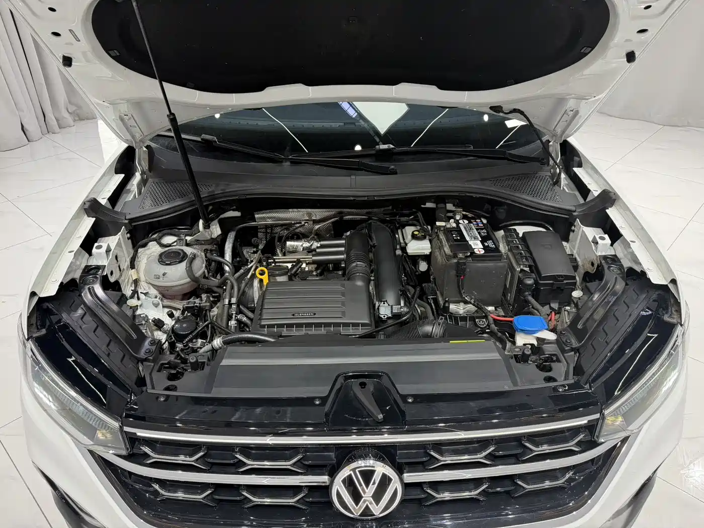 Volkswagen Tayron 2023 280TSI 2WD Luxury Plus Advanced Edition фото 21