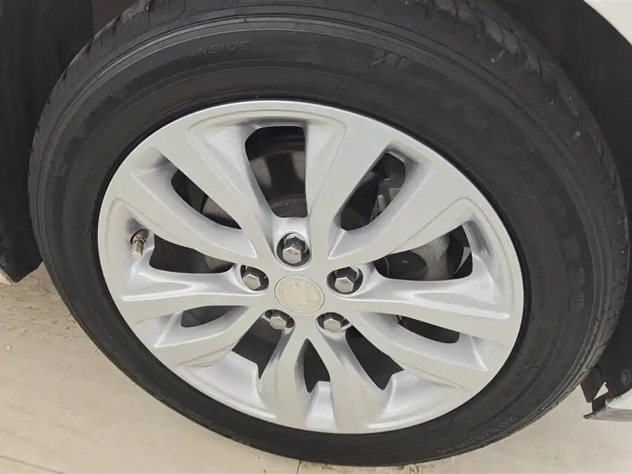 Buick Excelle 2021 Facelift Exemplar 1.5L Auto Elite фото 6