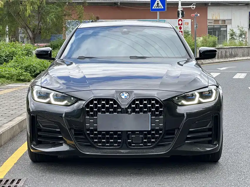 BMW 4 Series 2022 430i Gran Coupe M Sport Night Package фото 2