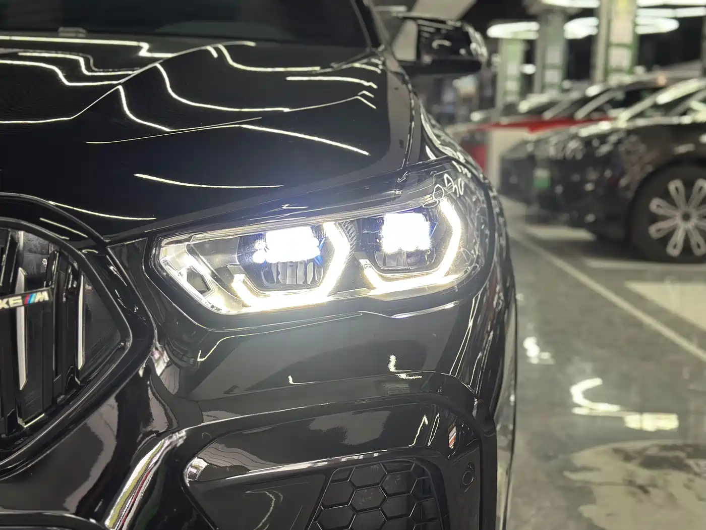 BMW X6 2022 xDrive40i M Sport Package фото 4
