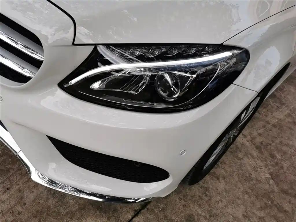 Mercedes-Benz C-Class 2017 C 200 L Sport фото 24