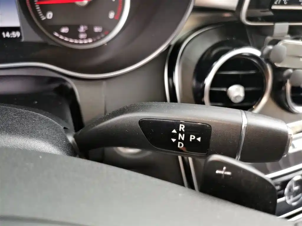 Mercedes-Benz C-Class 2017 C 200 L Sport фото 14