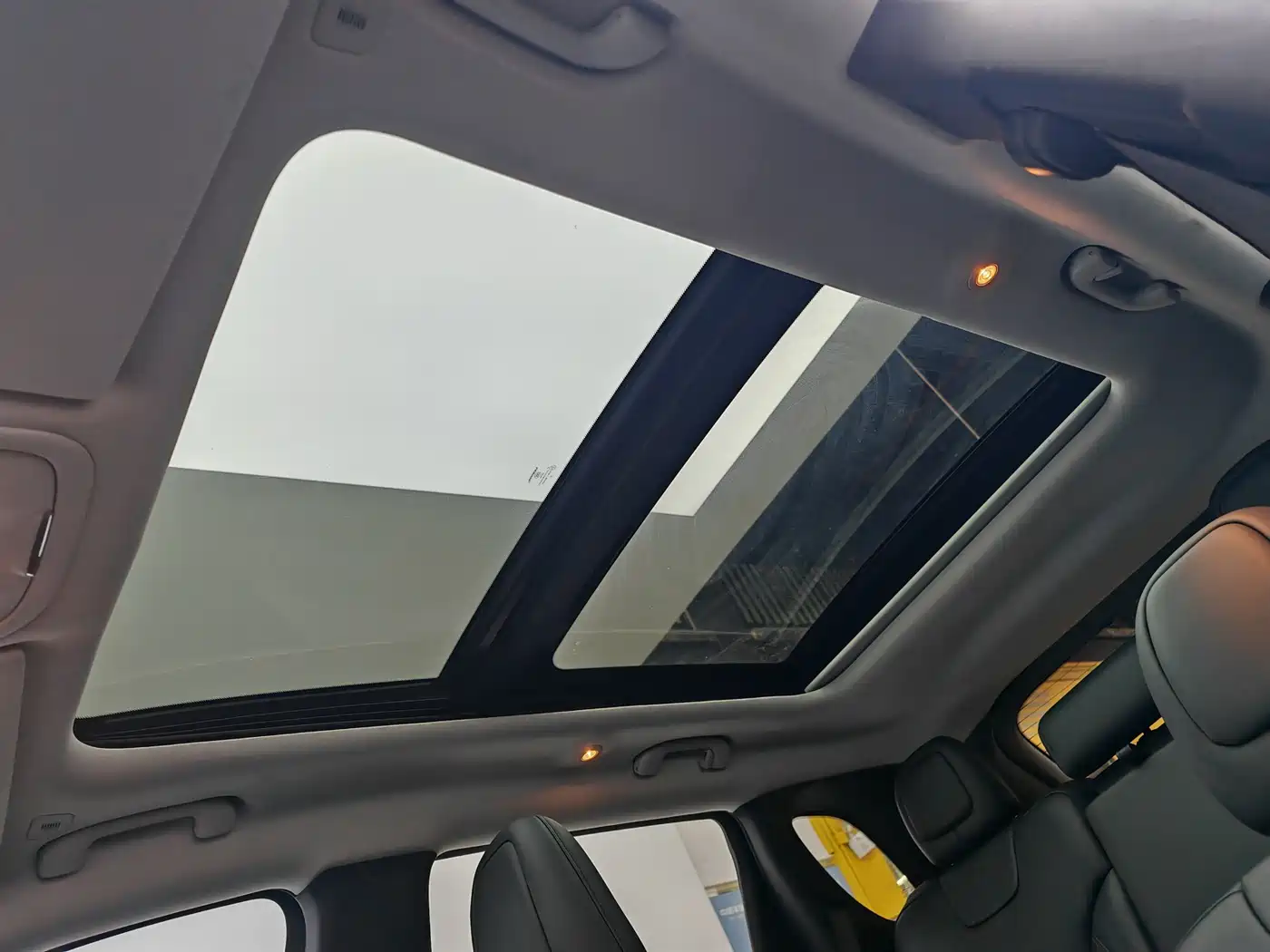 JEEP FREE LIGHT