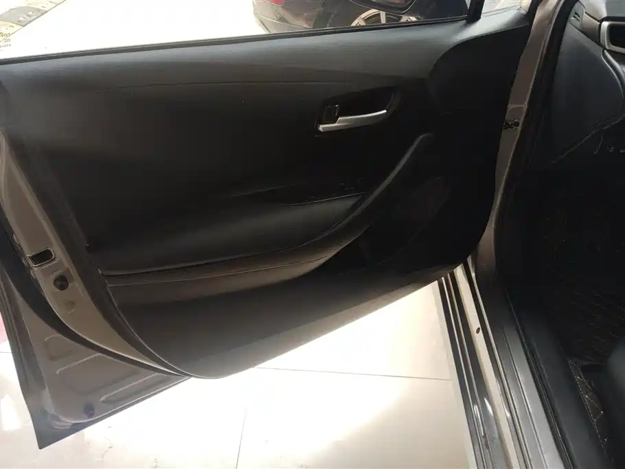 Toyota Corolla 2021 1.2T S-CVT Elite Edition фото 7