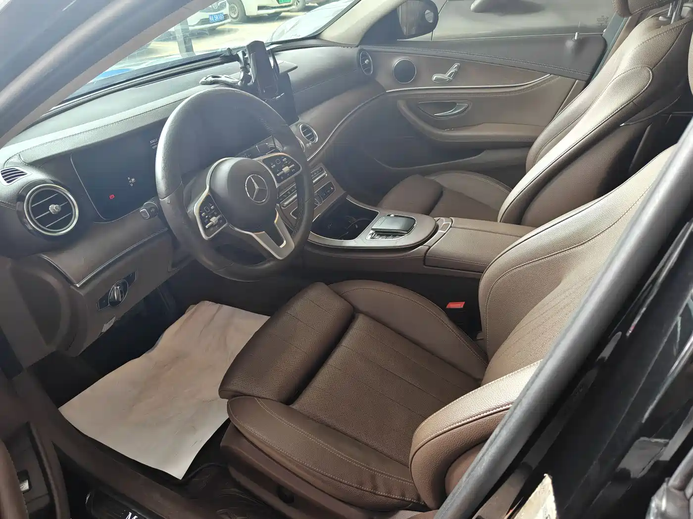Mercedes-Benz E-Class 2020 E 260 L фото 6