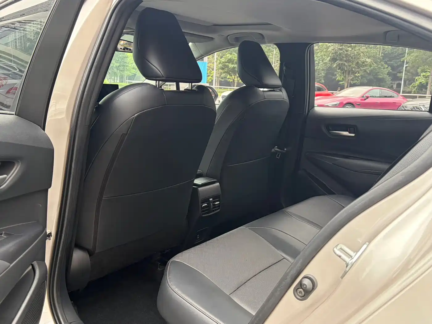 Toyota Levin 2023 Smart Hybrid 1.8L Sport Edition фото 5