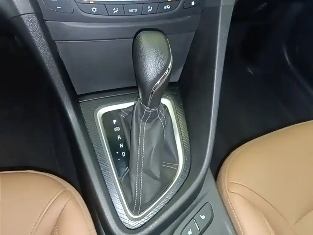 Buick Excelle 2018 18T Automatic Flagship фото 14