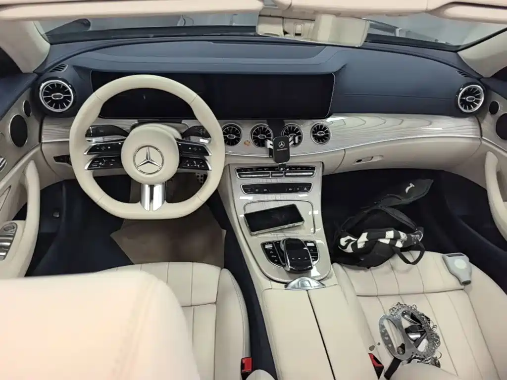 Фото 14 - Mercedes-Benz E-Class (Import)