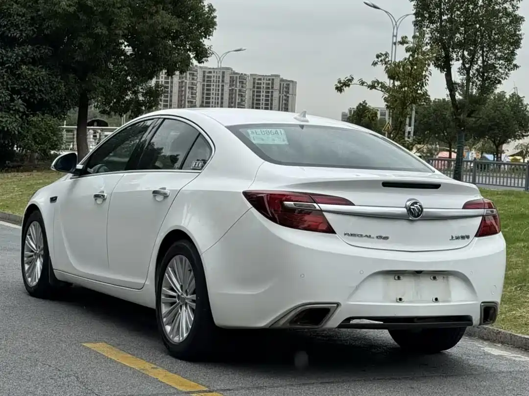 Buick Regal 2014 GS 2.0T Passion Sport Edition фото 4