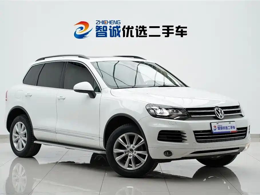 Volkswagen Touareg 2011 3.0TSI Premium фото 3