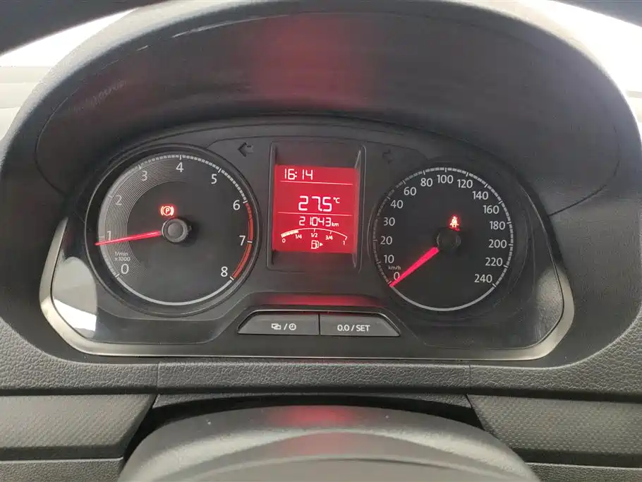 Volkswagen Jetta 2017 1.4L Manual Fashion фото 14