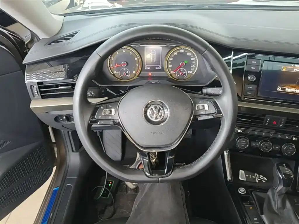 Volkswagen Passat 2019 330TSI Elite (China V) фото 11