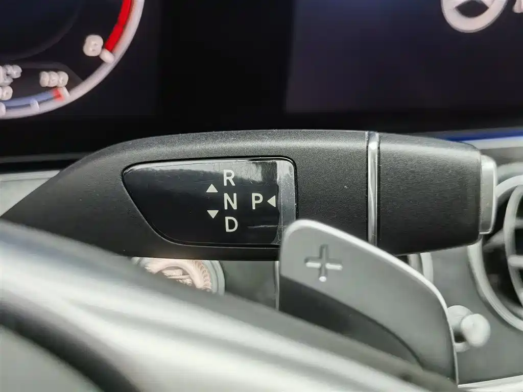 Mercedes-Benz E-Class 2018 E 200 L Sport фото 13
