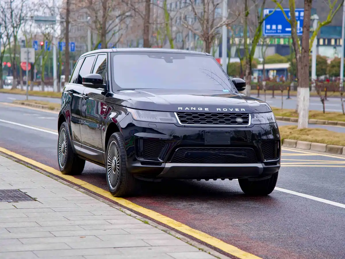 Land Rover Range Rover Sport 2018 3.0 SC V6 HSE DYNAMIC фото 3