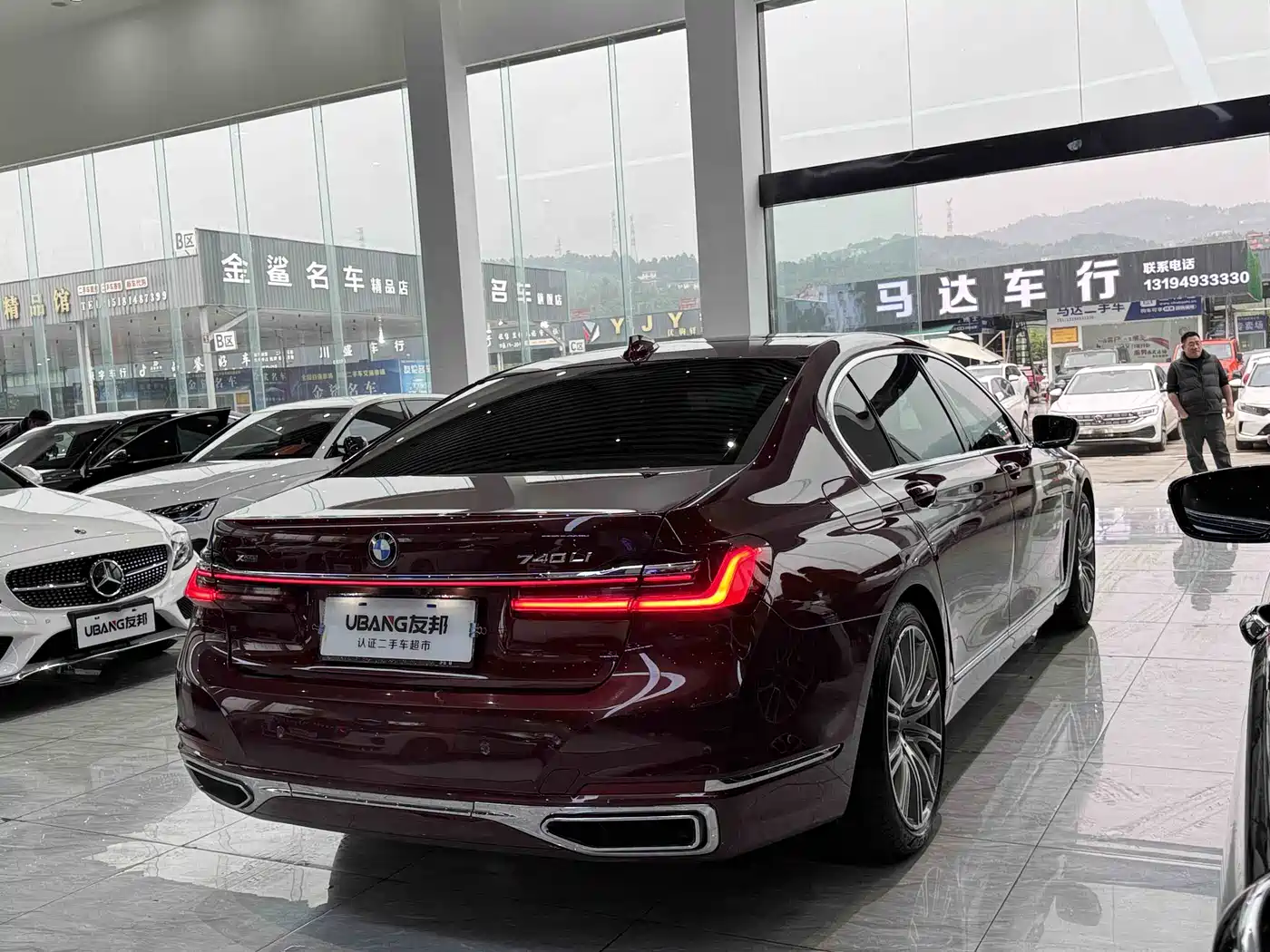 BMW 7 Series 2019 740Li xDrive Executive Luxury Package фото 4