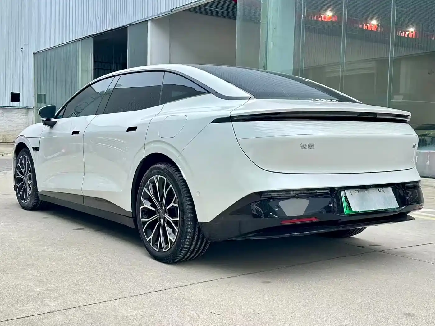 ZEEKR EXTREME KRYPTON 007