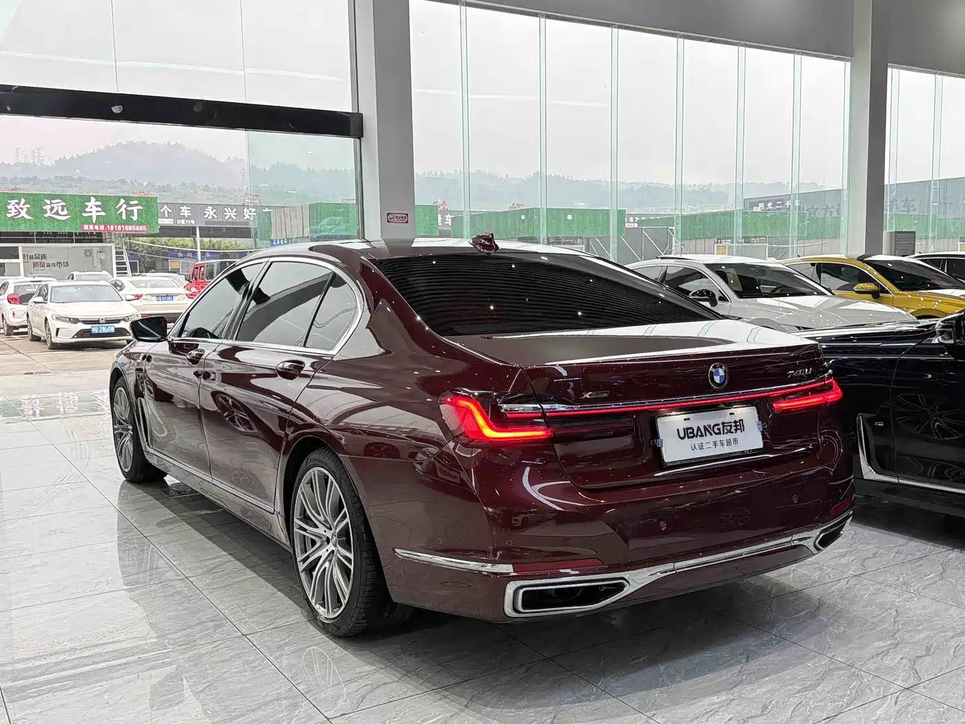 BMW 7 Series 2019 740Li xDrive Executive Luxury Package фото 6