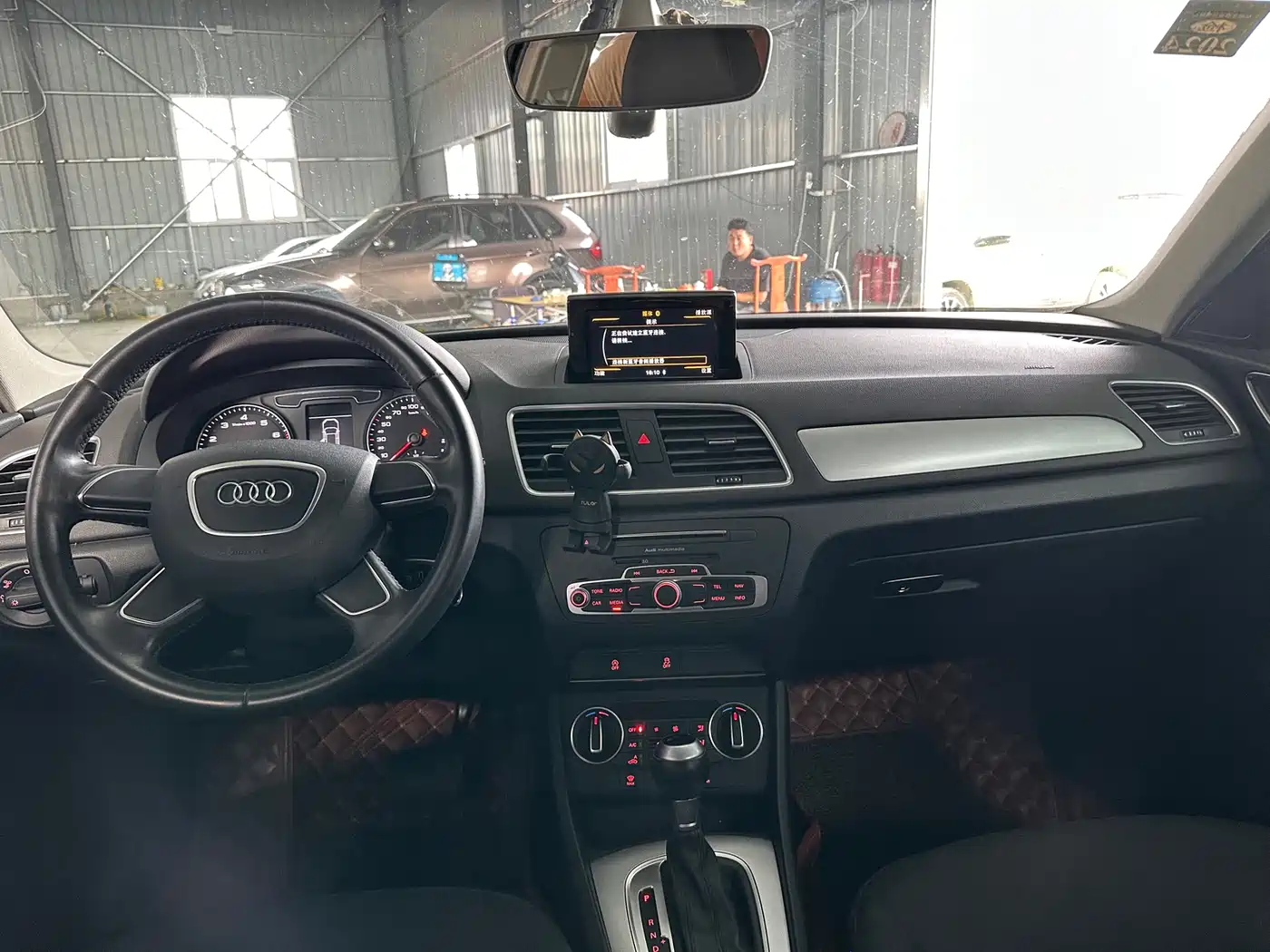 Audi Q3 2016 30 TFSI Standard фото 6
