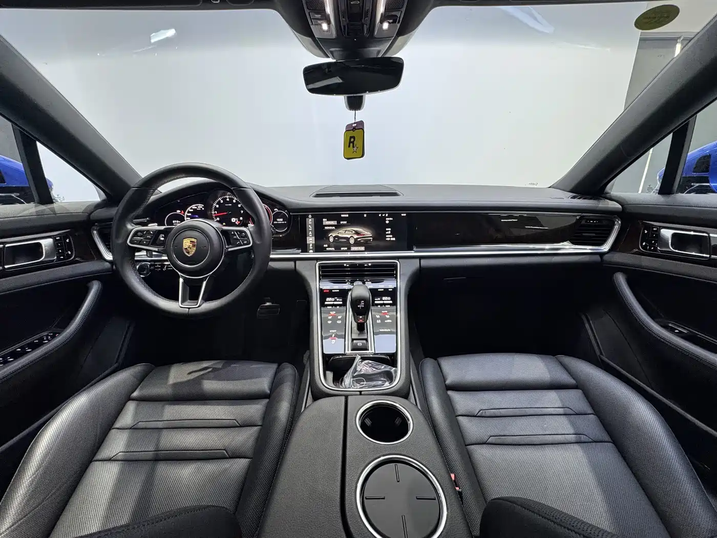 Porsche Panamera 2017 Panamera 4S 2.9T фото 12