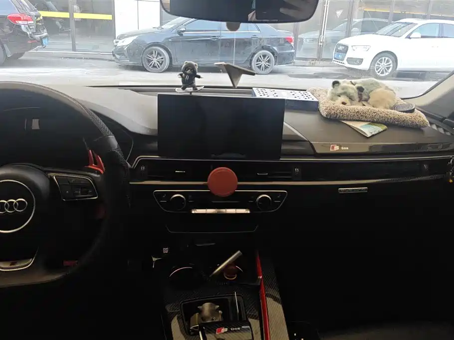 Audi A4L 2020 40 TFSI Luxury Dynamic фото 13