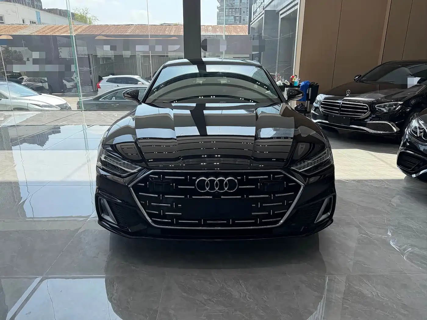 Audi A7L 2024 45TFSI S-line Dream Edition Crystal Package фото 2