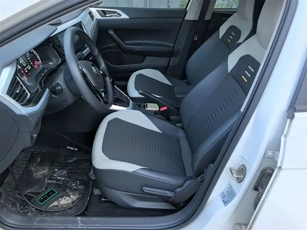 Volkswagen Polo 2019 Plus 1.5L Automatic Beats Trendy Edition фото 14