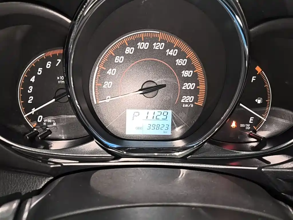 Toyota YARiS L Zhi Xuan 2021 1.5L CVT Leading Edition фото 12