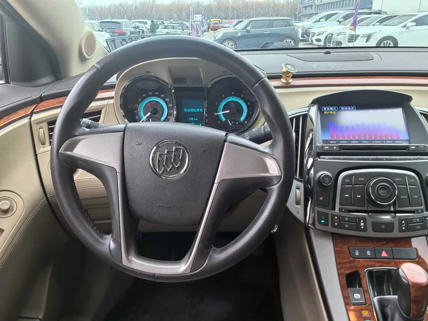 Buick LaCrosse 2012 2.4L SIDI Elegance Edition фото 14