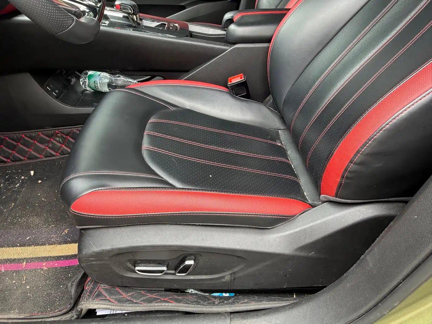 GAC Trumpchi Trumpchi Emkoo 2022 270T DCT J16 Galaxy Fighter Edition фото 11