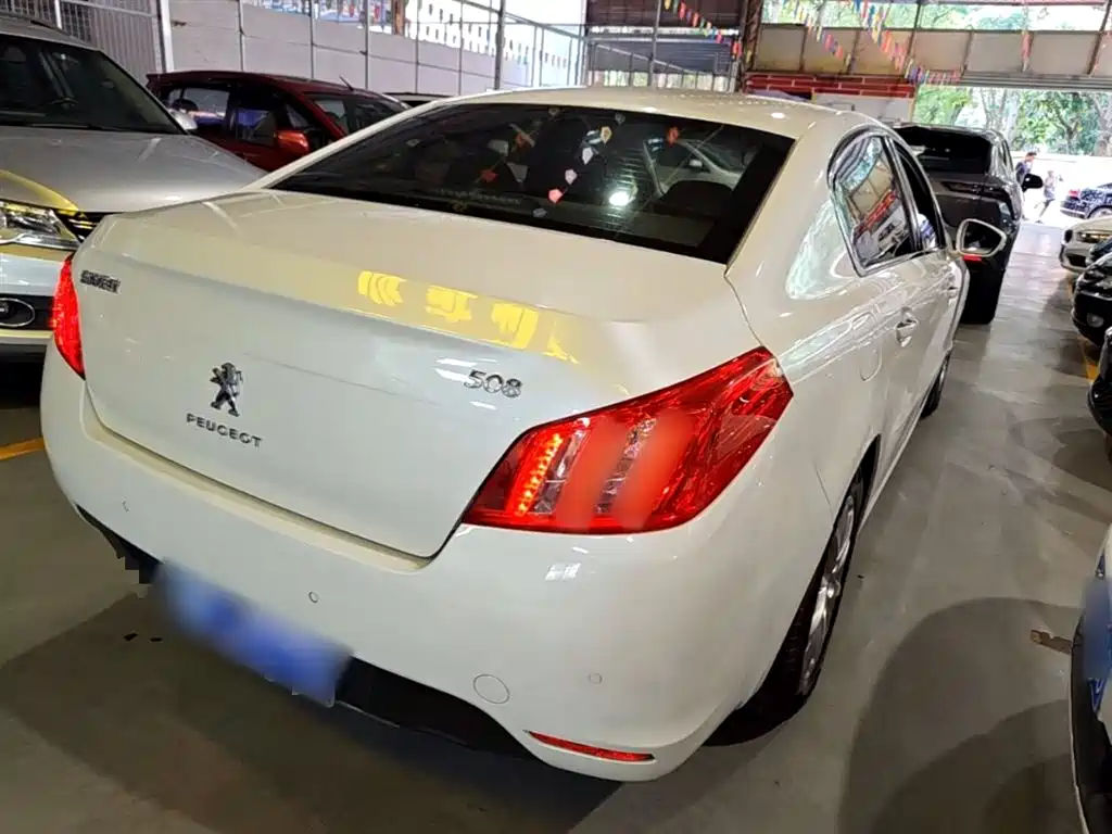 Peugeot 508 2013 2.0L 2nd Anniversary Auto Sunroof Classic Edition фото 7