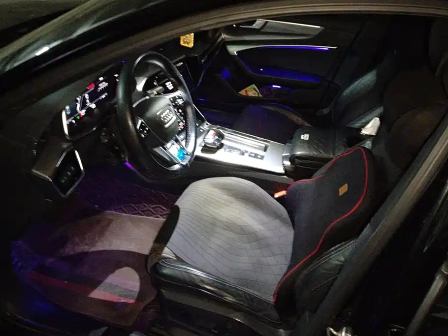 Audi A6L 2019 40 TFSI Luxury Dynamic фото 9