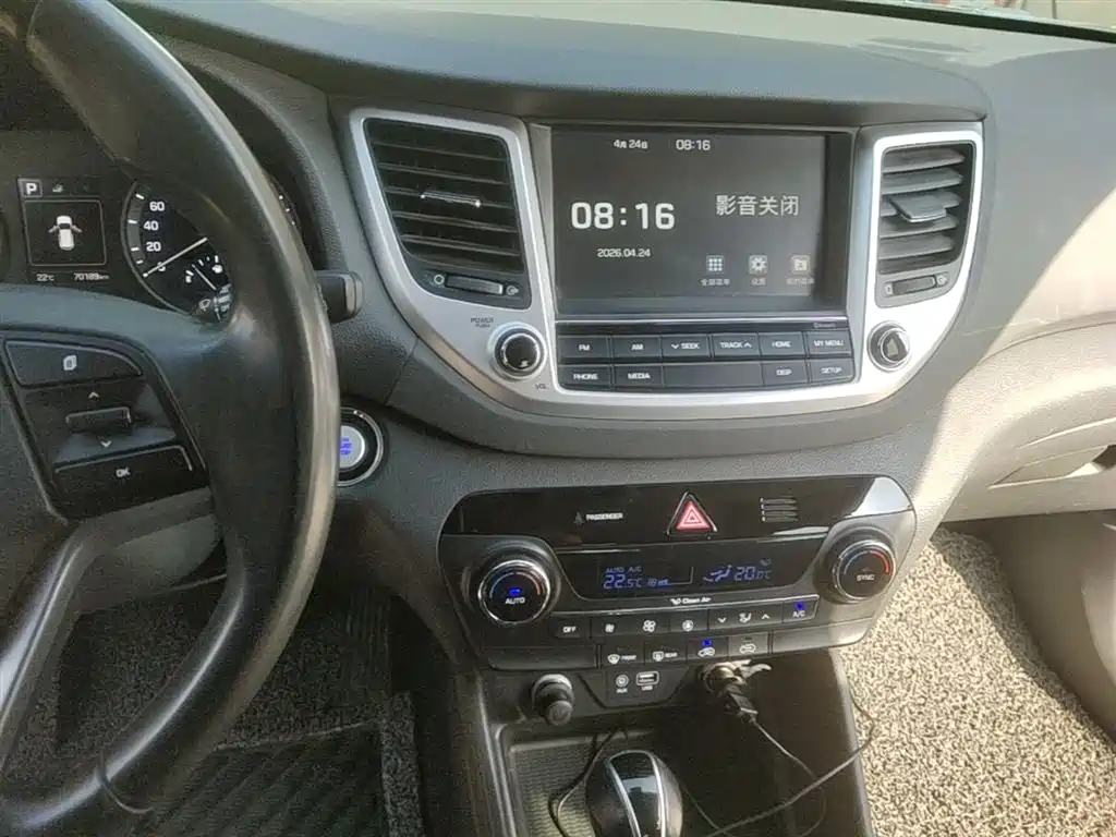 Hyundai Tucson 2015 1.6T Dual Clutch 2WD Smart фото 13