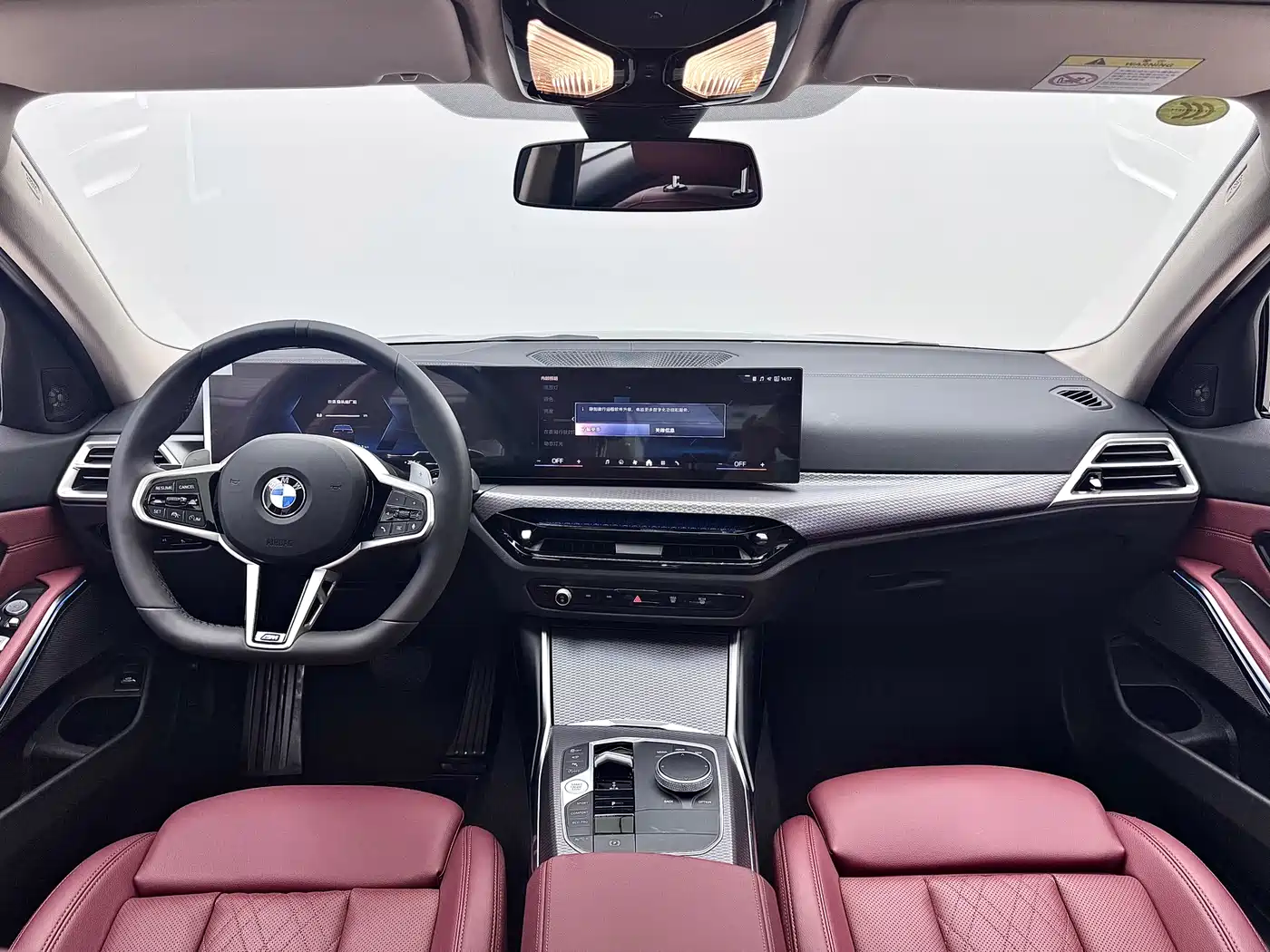 BMW 3 Series 2025 330Li M Sport Night Edition фото 20