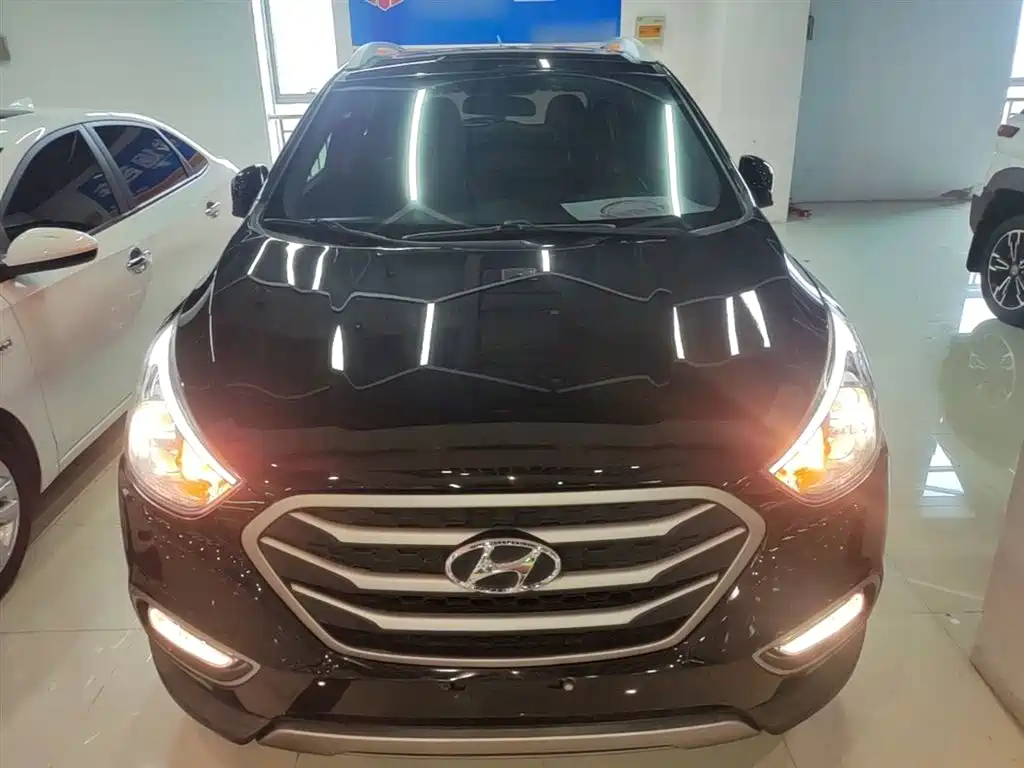 Hyundai Beijing Hyundai ix35 2013 2.0L Auto 2WD Smart GLS China IV фото 3