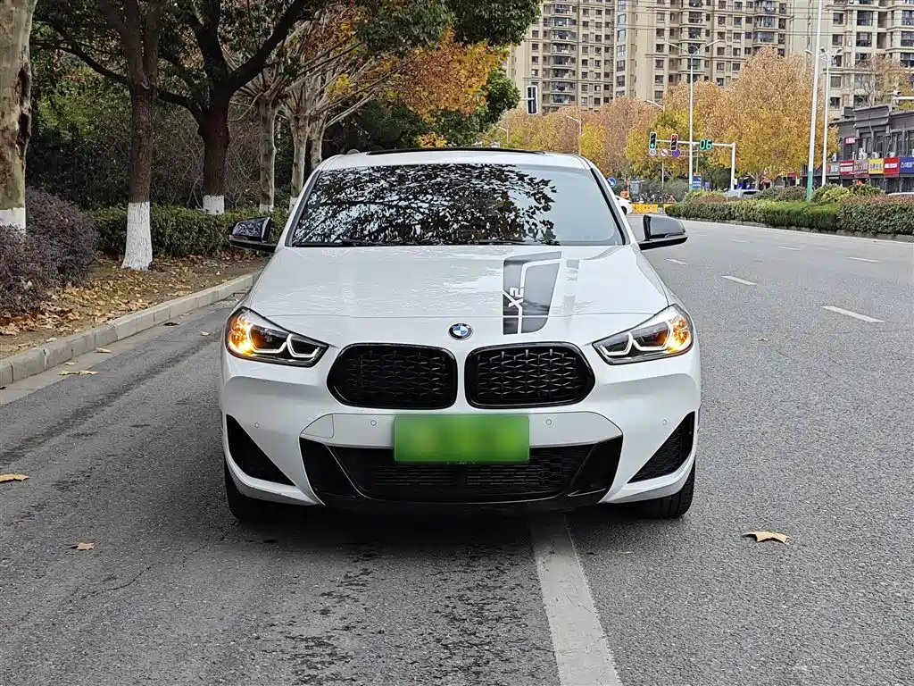 BMW X2 2021 sDrive25i Shadow Night Edition фото 20