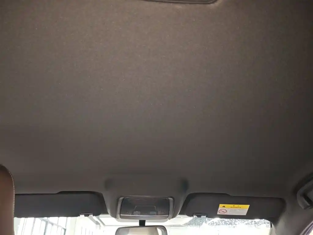 BYD Qin PLUS 2024 Glory Edition DM-i 55KM Leading фото 25