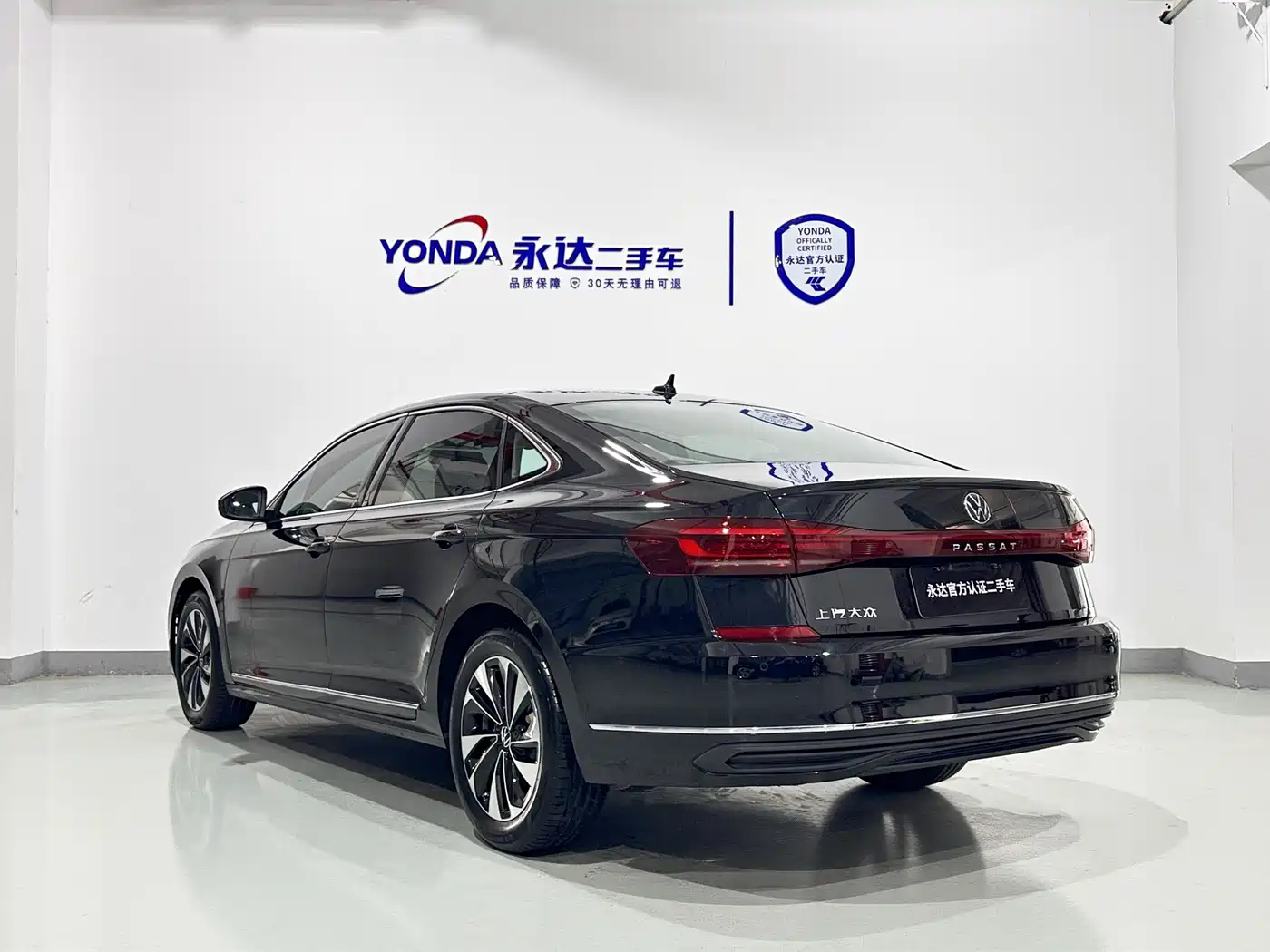 Volkswagen Passat 2024 280TSI Business Edition фото 3