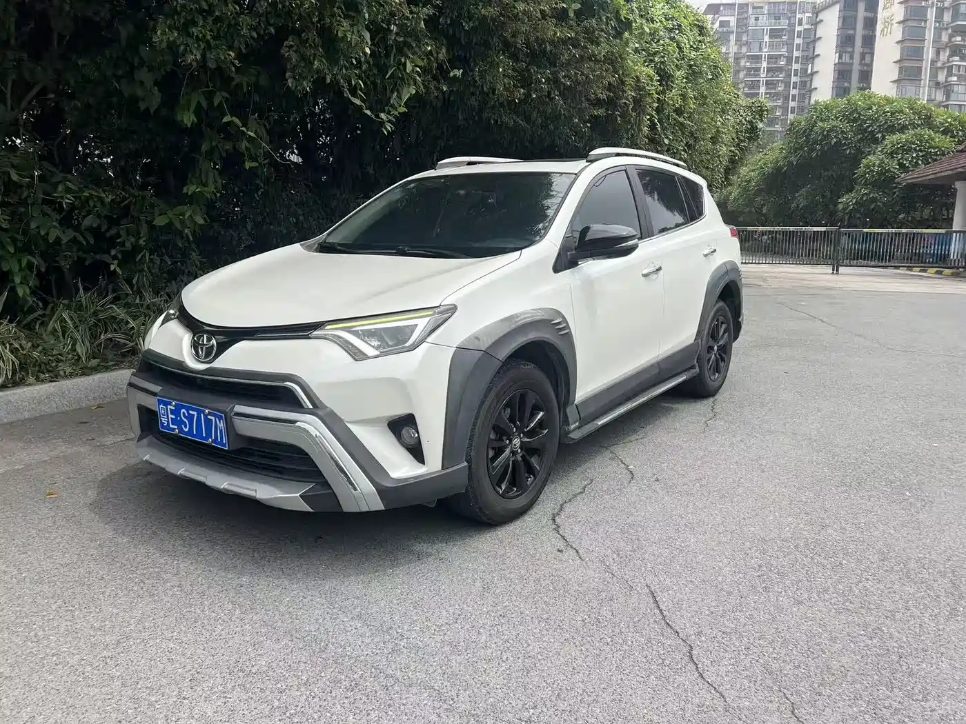 Toyota RAV4 Rongfang 2019 2.0L CVT 2WD Style X Limited Edition China VI фото 2