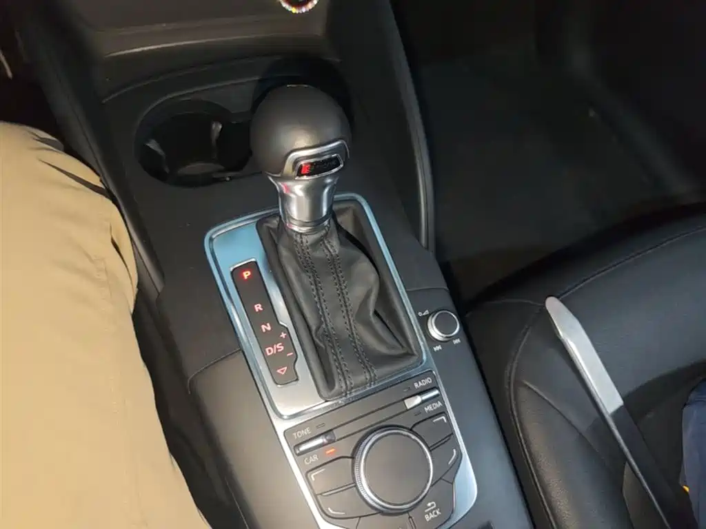 Audi A3 2014 Limousine 35 TFSI Auto Trend фото 14