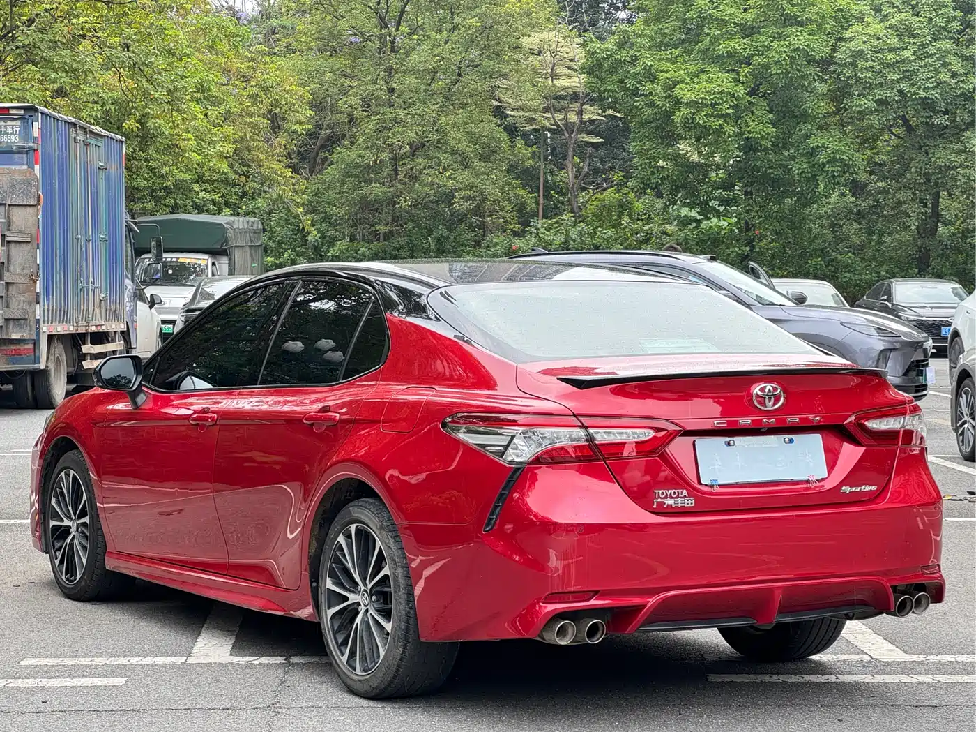 Toyota Camry 2018 2.5S Trend Edition фото 12