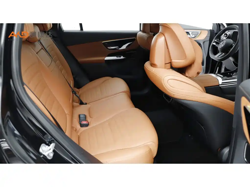 Mercedes-Benz GLC 2023 Facelift GLC 260 L 4MATIC Sport 5-Seater фото 8