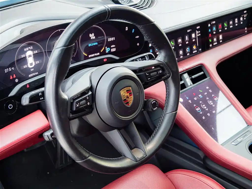 Porsche Taycan 2020 Taycan фото 14