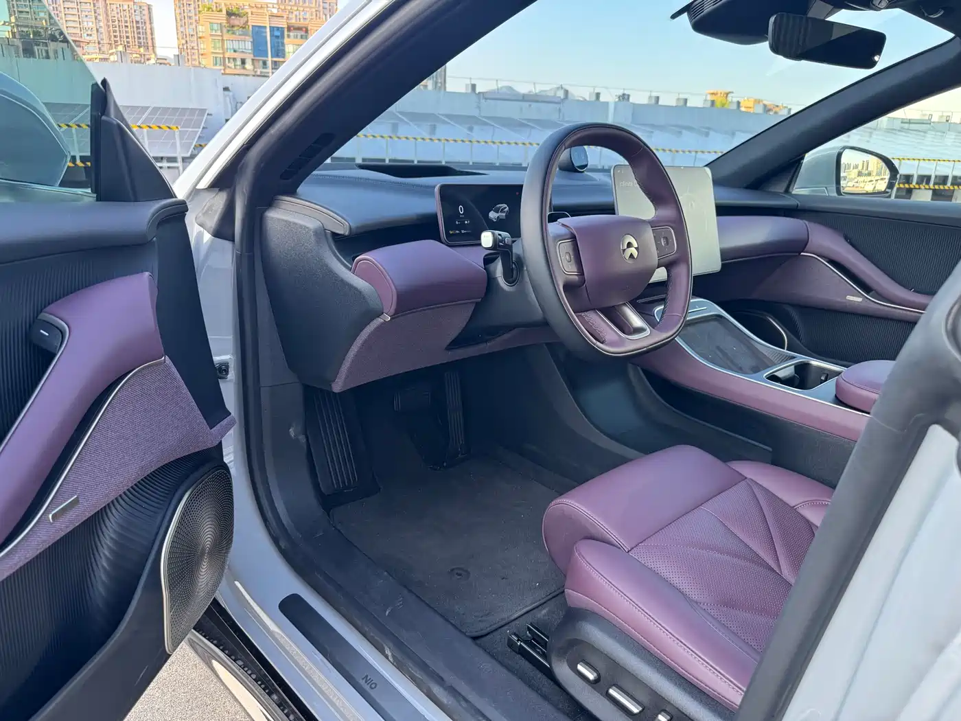 NIO ET5T 2025 Model Champion Commemorative Edition 75kWh Touring фото 13