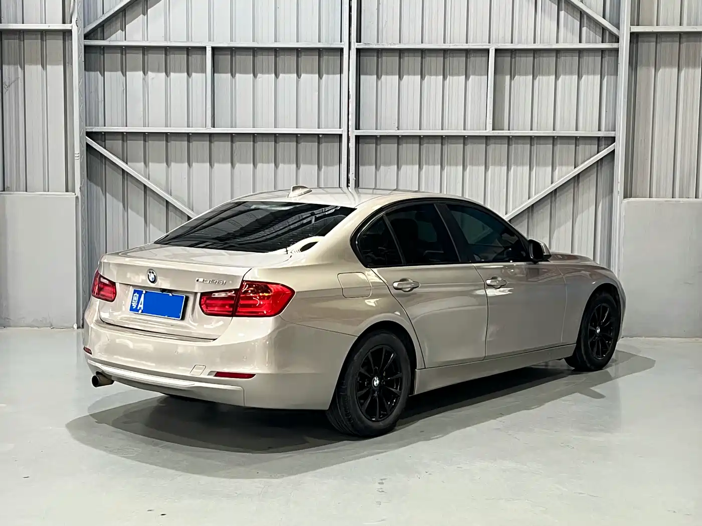 BMW 3 Series 2015 316i Progressive фото 7