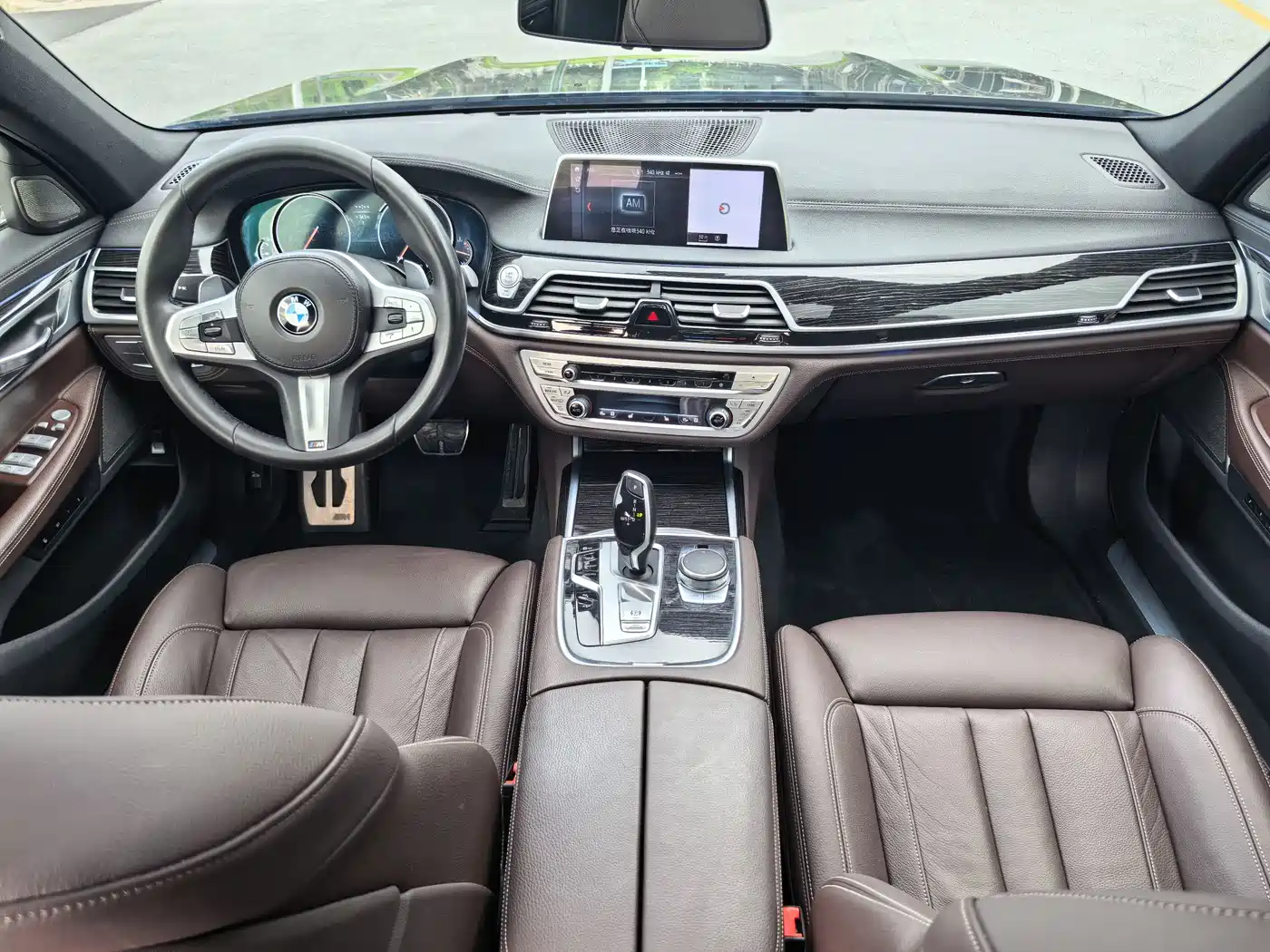 BMW 7 Series 2018 730Li Leading Type M Sport Package фото 10