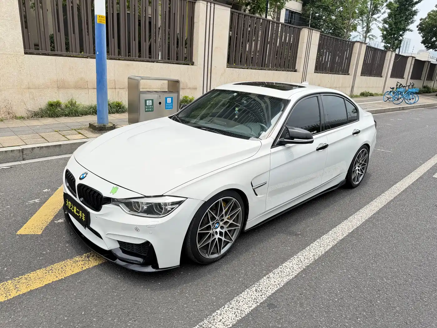 BMW 3 Series (Import) 2013 320i Sport Design Package фото 2