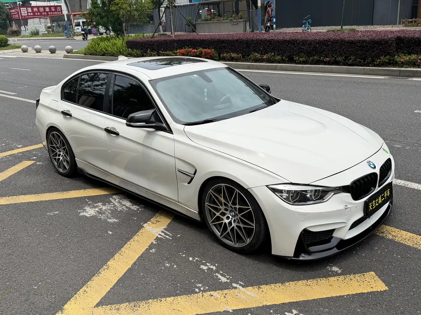 BMW 3 Series (Import) 2013 320i Sport Design Package фото 11